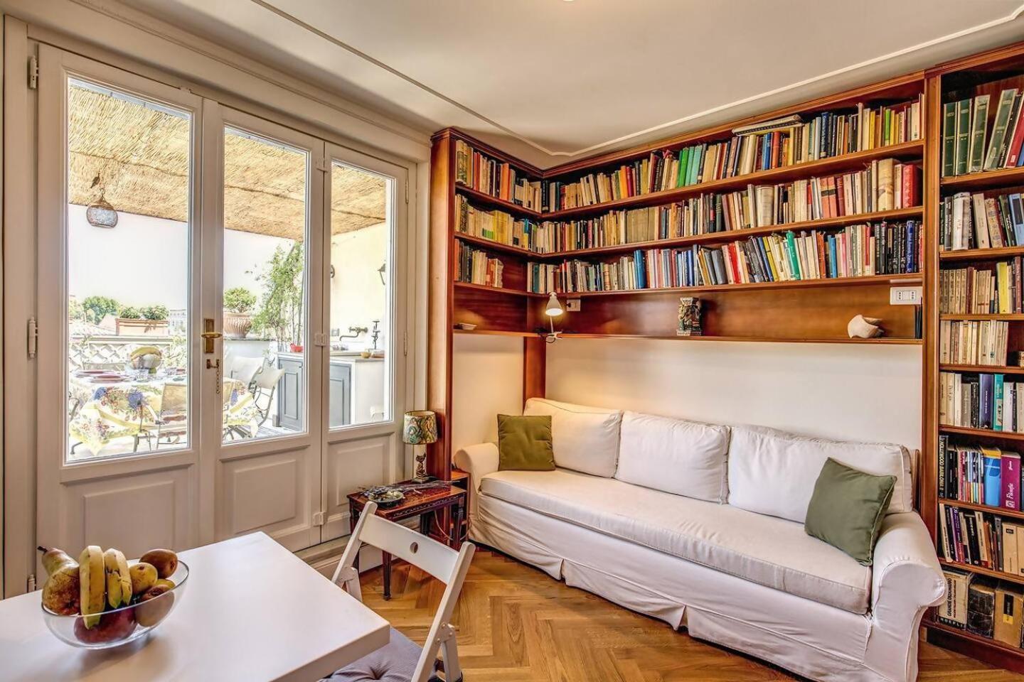 Appartamento Attic With Terrace Overlooking St Peters Basilica